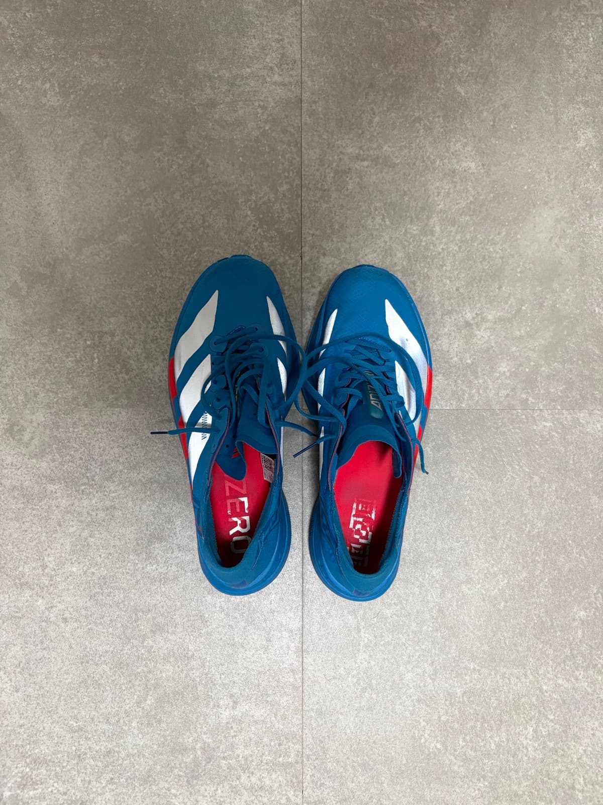 adidas アディゼロ アディオス プロ 4 実物写真 2