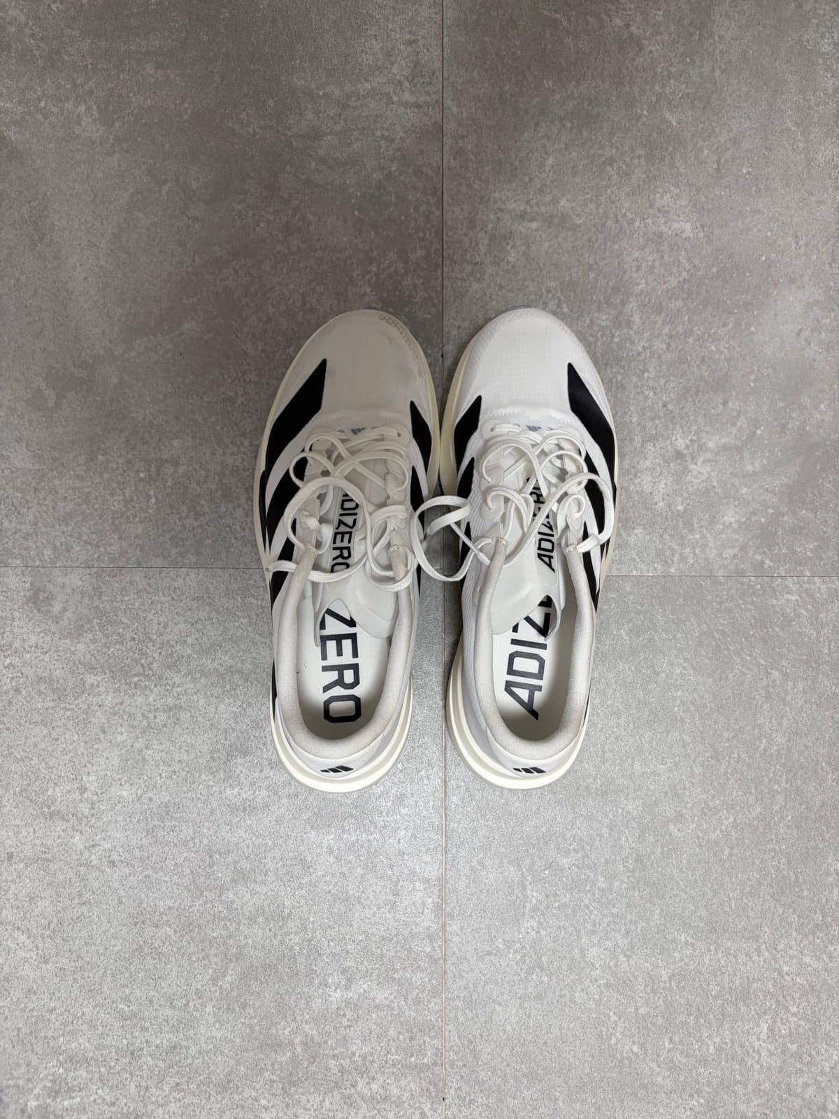 adidas アディゼロ EVO SL 実物写真 2